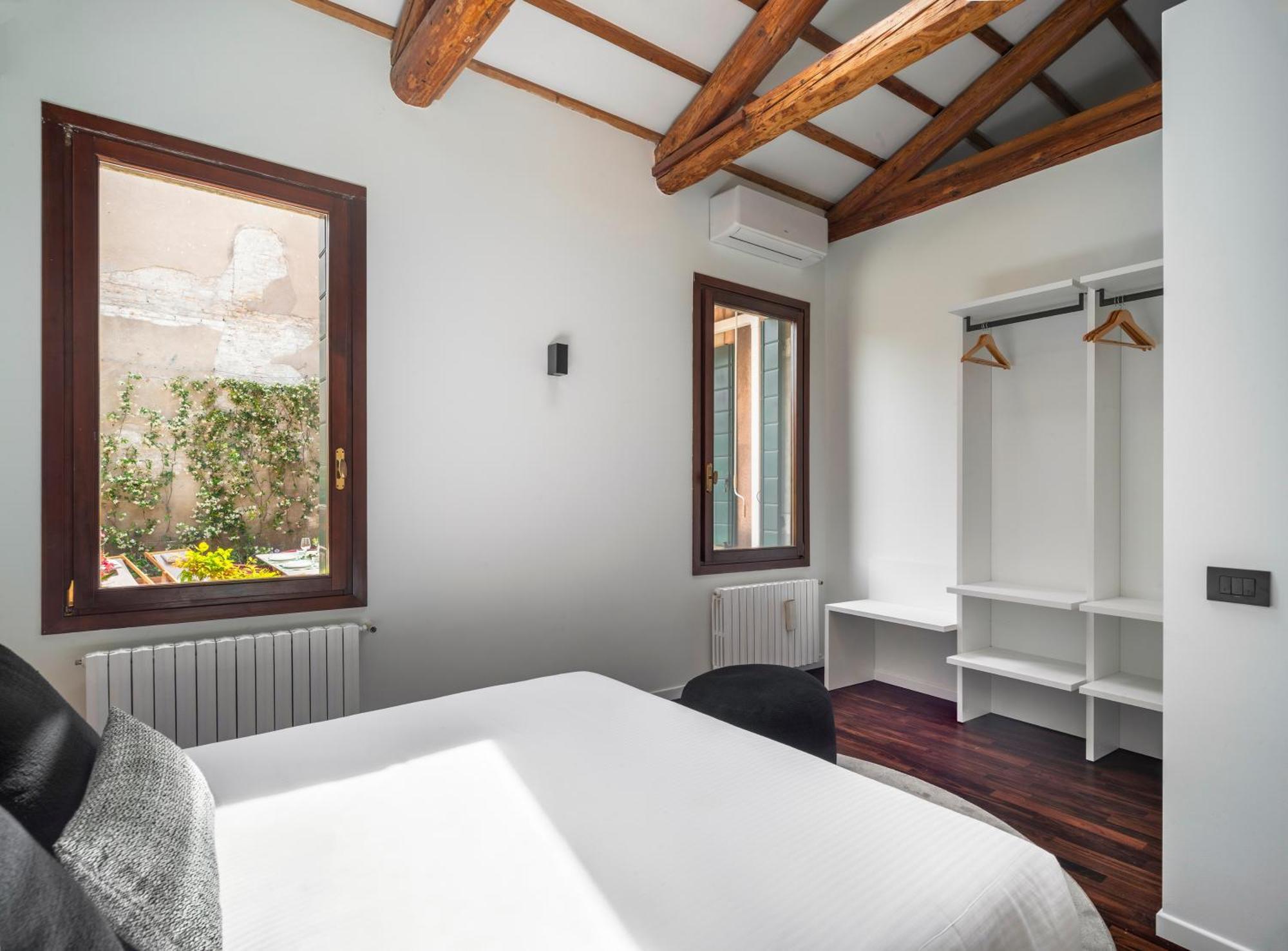 San Barnaba Palace R&R ヴェネツィア エクステリア 写真